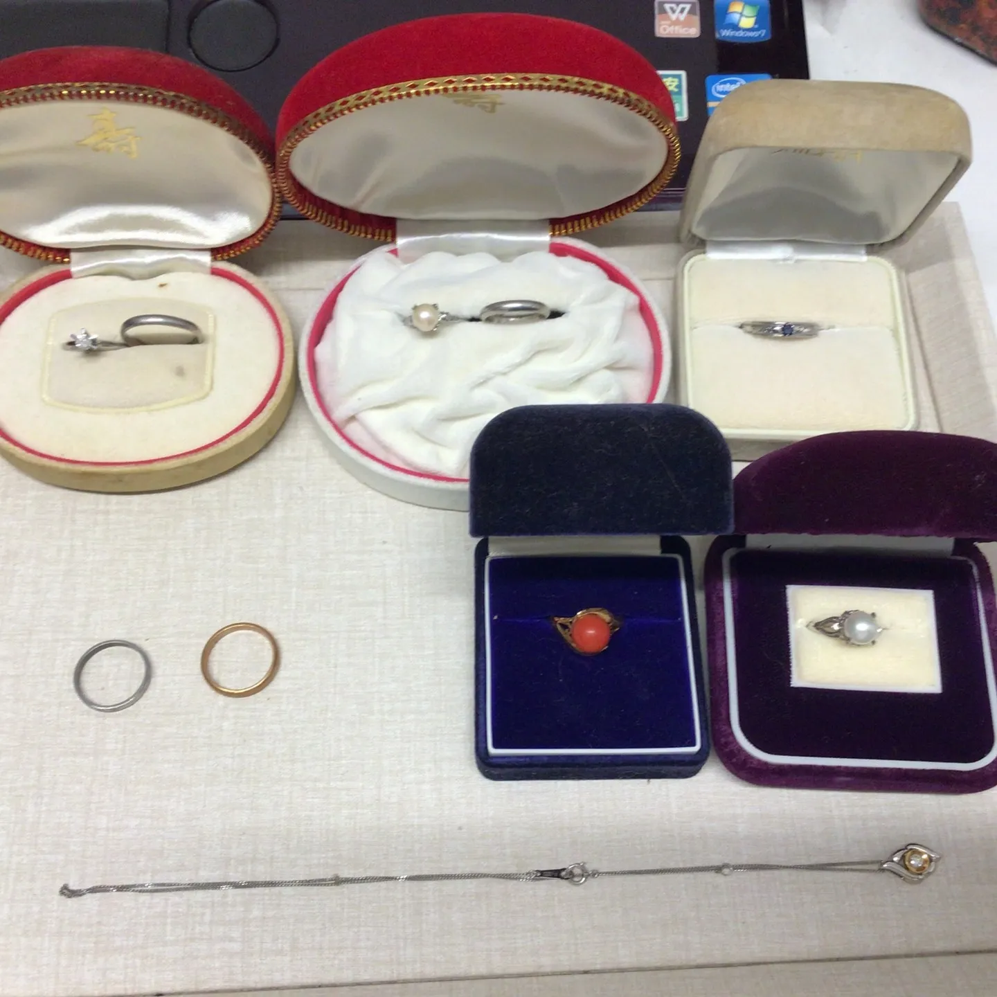 名古屋で指輪、宝石買取なら当店で!!。